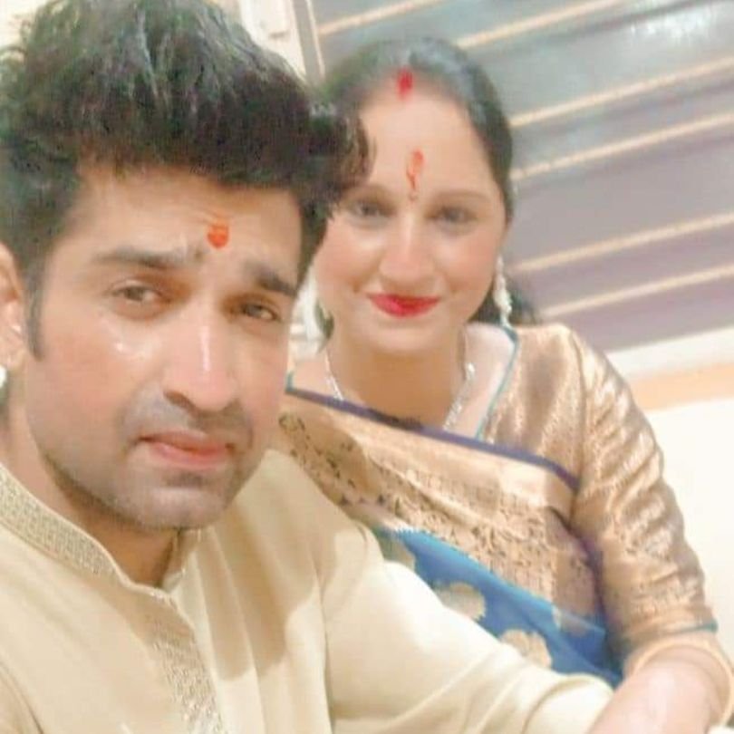 Mr Jitu Sharma & Mrs Shikha Sharma (India)